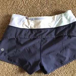 Lululemon size 2 running short